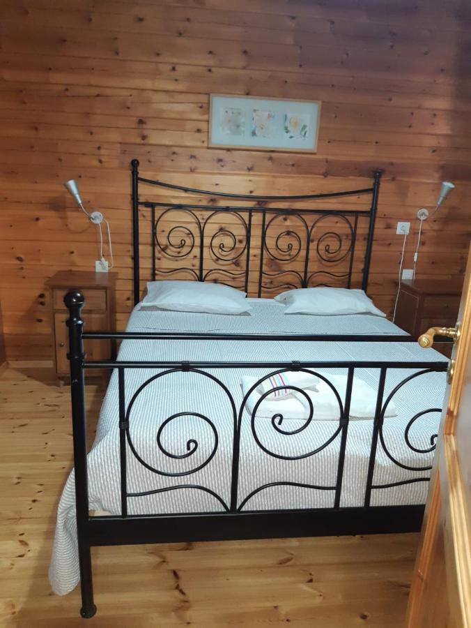 La Albarina Guest House Galende ภายนอก รูปภาพ