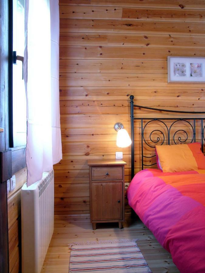 La Albarina Guest House Galende ภายนอก รูปภาพ